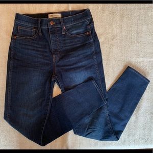 Madewell 10” high rise jeans size 26 (MAKE OFFER)